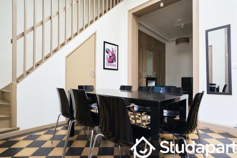 Chambre - 18 m² - 1 pièce