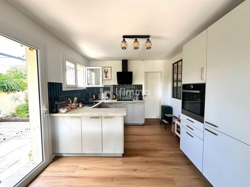 Maison - 123 m² - 6 pièces