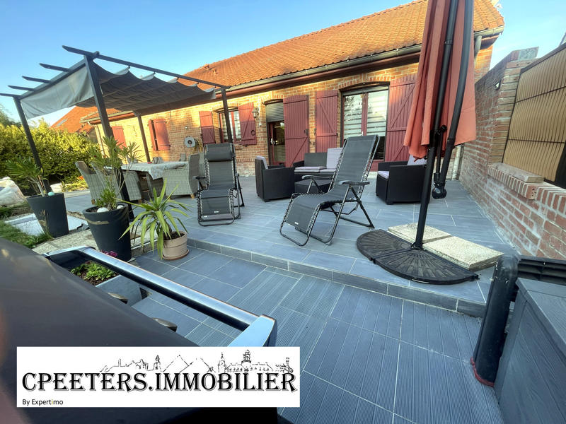 Maison - 140 m² - 5 pièces