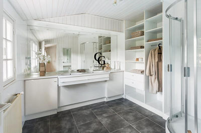 Maison - 170 m² - 7 pièces