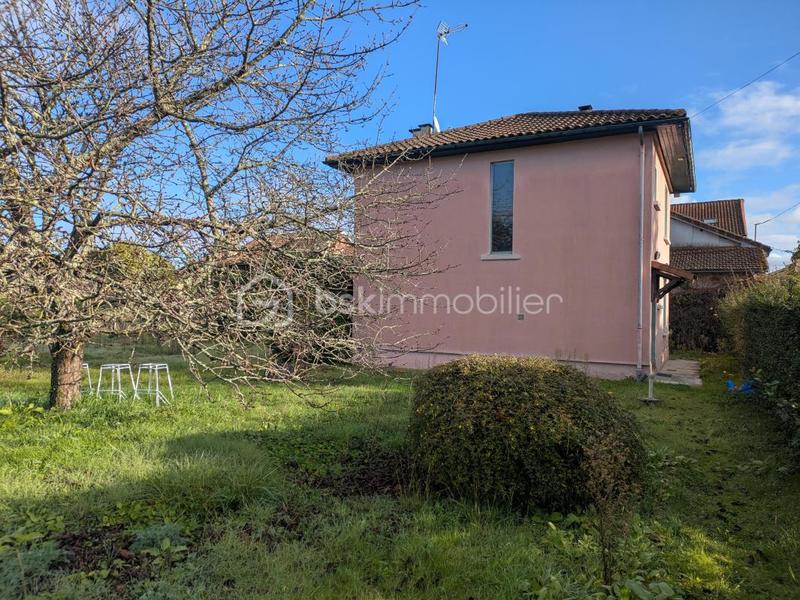 Maison - 80 m² - 5 pièces