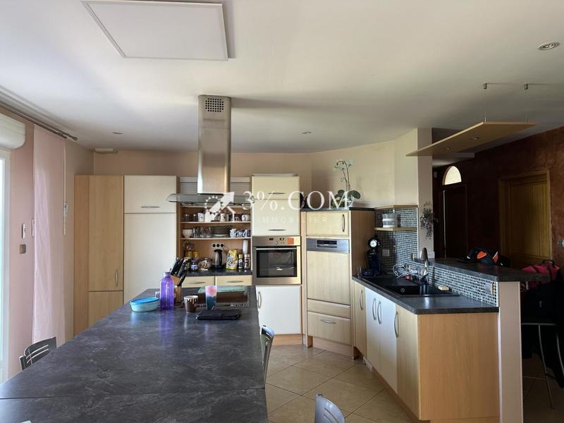 Maison - 164 m² - 7 pièces