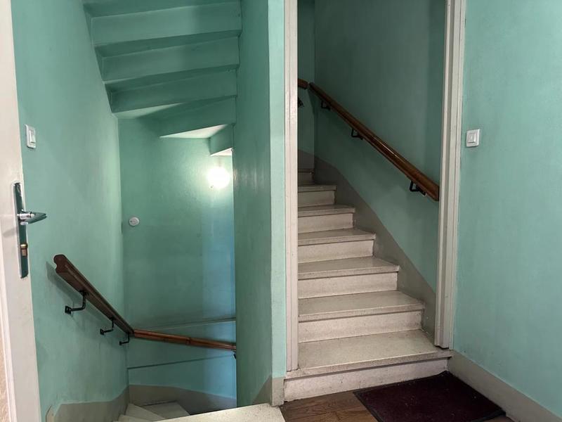 Maison de ville - 181 m² - 9 pièces