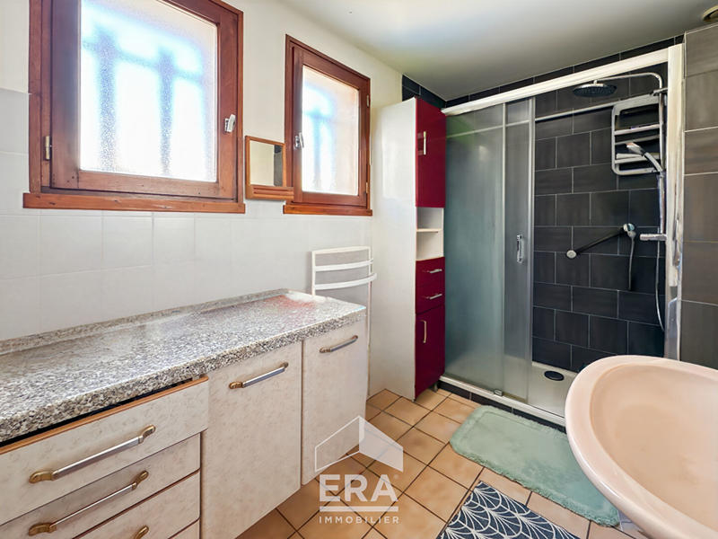 Maison - 91 m² - 5 pièces