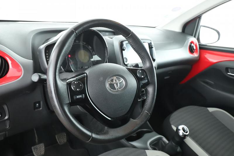 Toyota Aygo 1.0 Vvt-i X-Play 5p 72 ch
