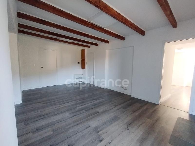 Appartement - 81 m² - 4 pièces
