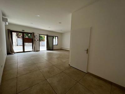 Bureau - 48 m² - 1 pièce