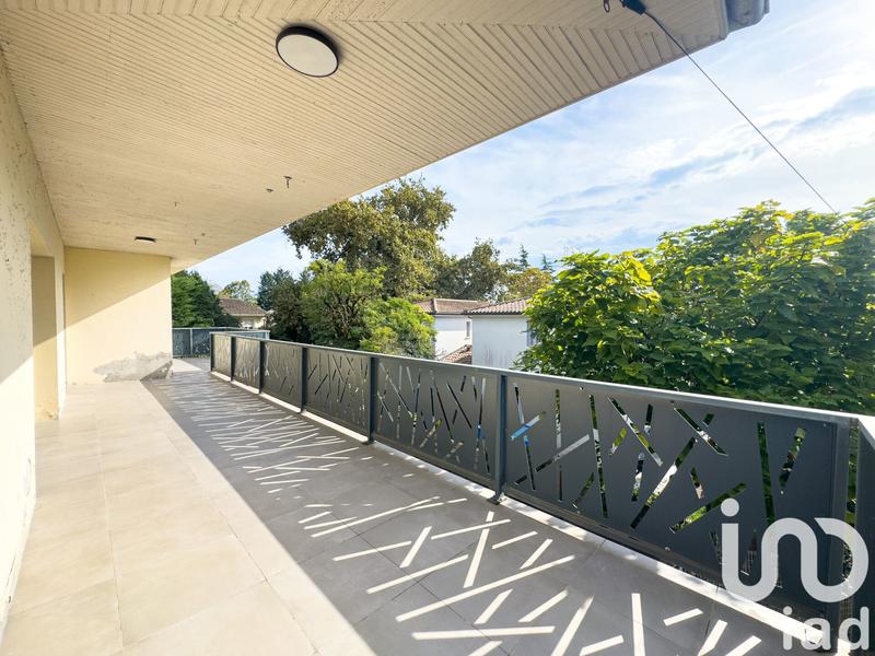 Maison - 262 m² - 10 pièces