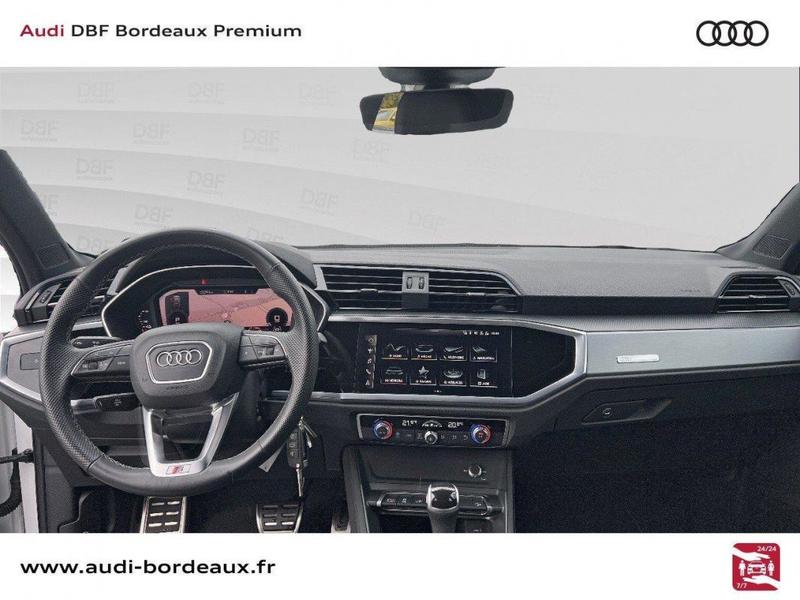 Audi Q3 45 TFSIe 245 ch s tronic 6 s line