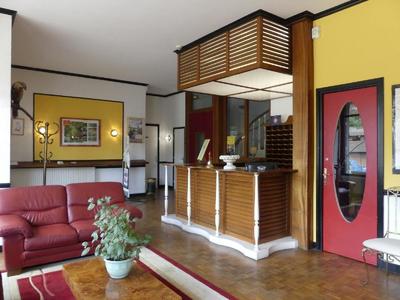 Fonds de commerce - 1 465 m²