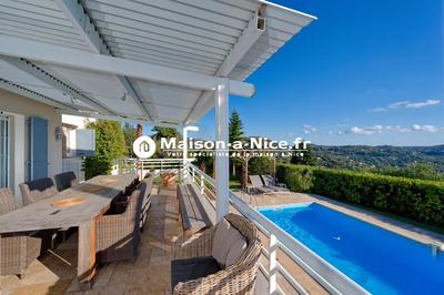 Maison - 142 m² - 5 pièces