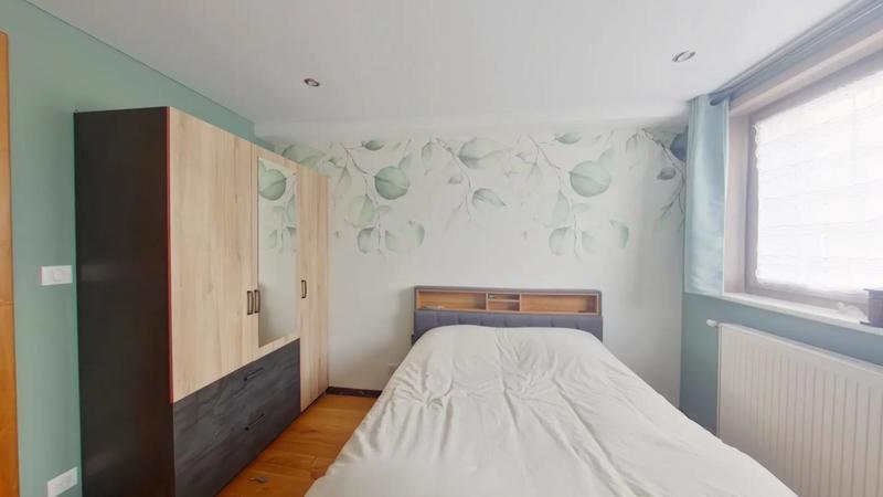 Appartement - 315 m² - 13 pièces