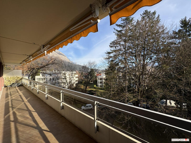 Appartement - 169 m² - 7 pièces