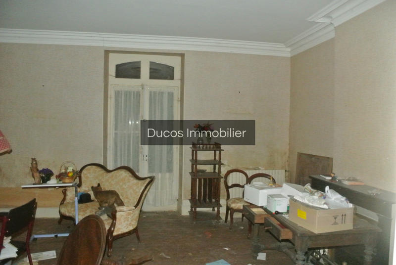 Maison - 360 m² - 8 pièces