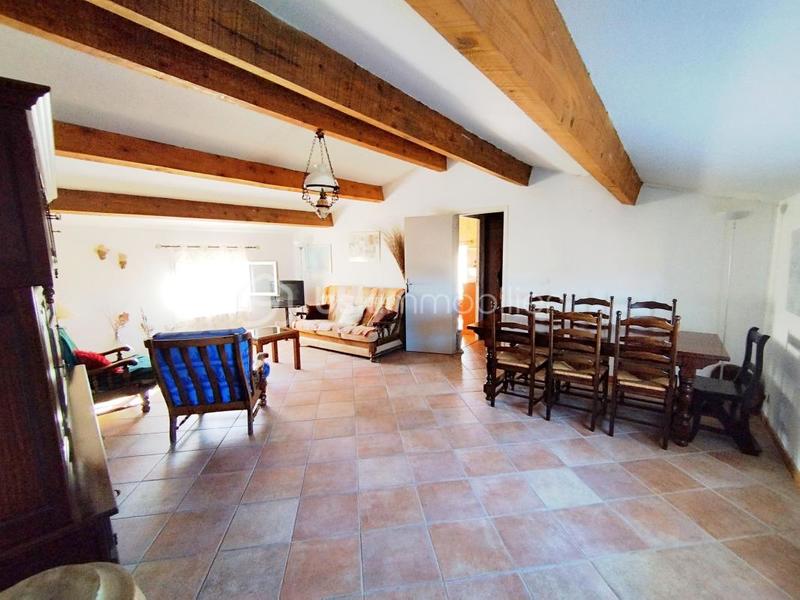 Demeure - 208 m² - 10 pièces