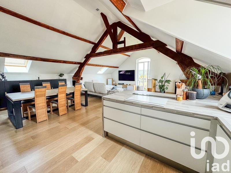 Appartement - 93 m² - 4 pièces