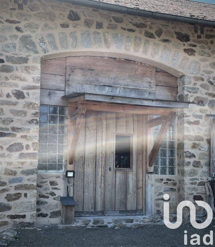 Maison - 258 m² - 5 pièces