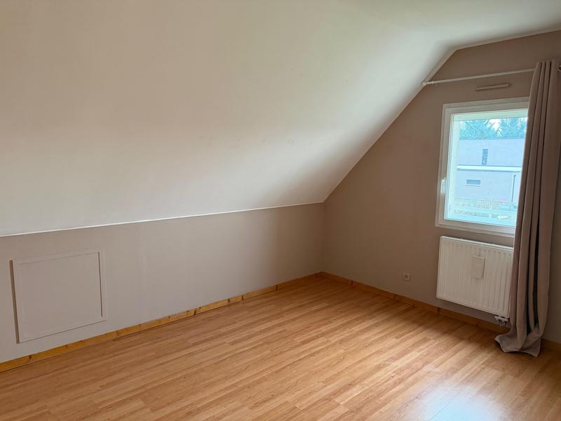 Maison traditionnelle - 82 m² - 4 pièces