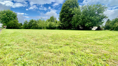 Terrain - 1 200 m²