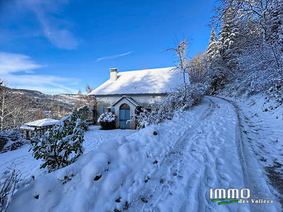 Ferme - 300 m² - 5 pièces