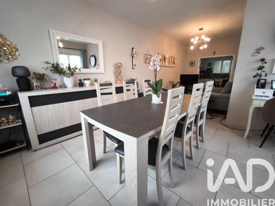 Maison - 103 m² - 5 pièces