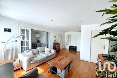 Maison - 88 m² - 4 pièces