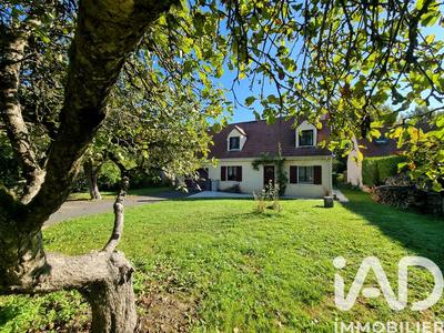 Maison - 140 m² - 6 pièces