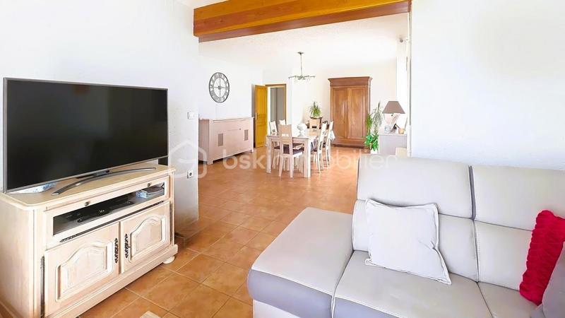 Villa - 205 m² - 9 pièces