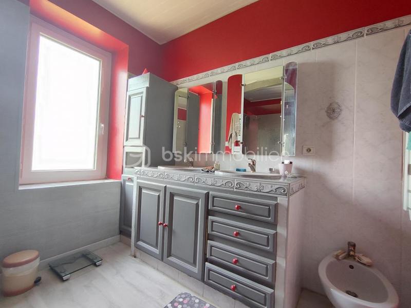 Maison en pierre - 185 m² - 7 pièces