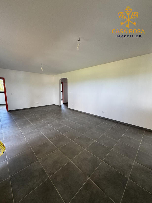 Appartement - 105 m² - 4 pièces