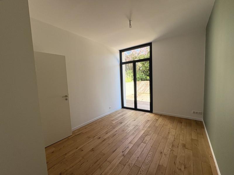 Loft - 126 m² - 3 pièces