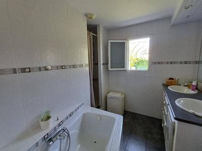 Villa - 145 m² - 5 pièces