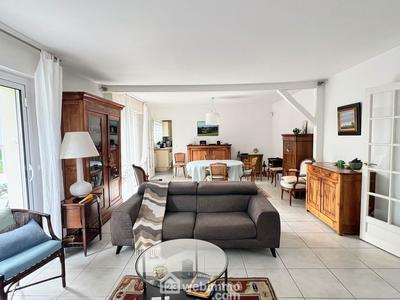 Maison - 152 m² - 6 pièces