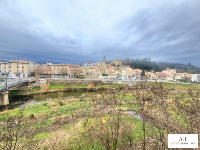 Appartement - 83 m² - 4 pièces