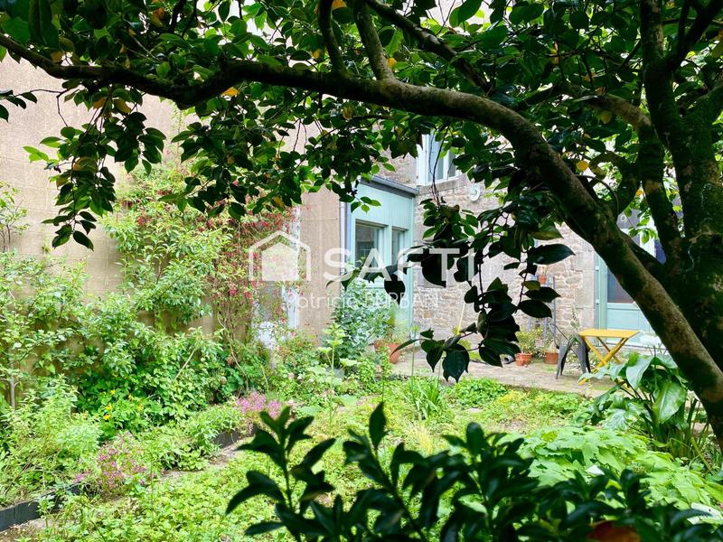 Maison - 184 m² - 8 pièces