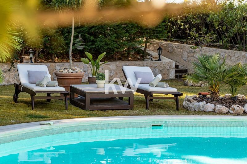 Maison - 490 m² - 7 pièces