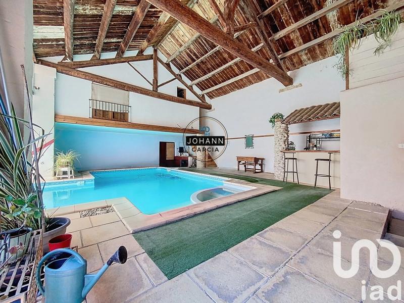 Maison - 222 m² - 9 pièces