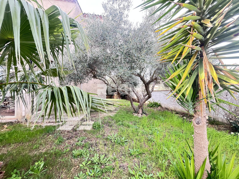 Maison - 180 m² - 7 pièces