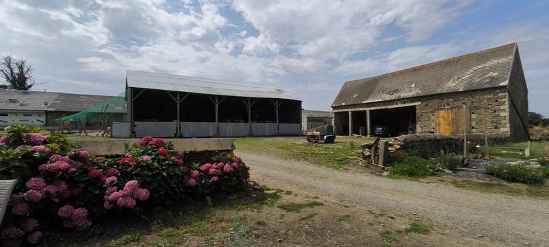 Propriété - 170 m² - 7 pièces