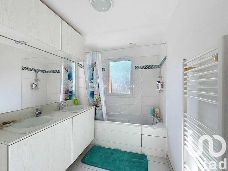 Maison - 150 m² - 7 pièces