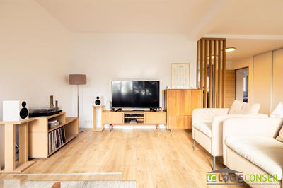 Appartement - 89 m² - 4 pièces