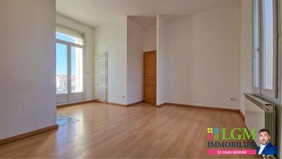 Maison - 85 m² - 3 pièces