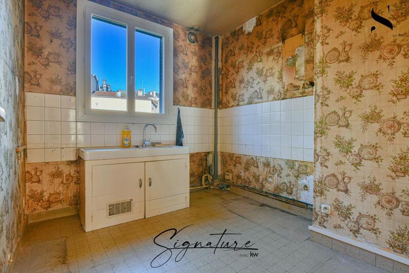 Appartement - 98 m² - 5 pièces