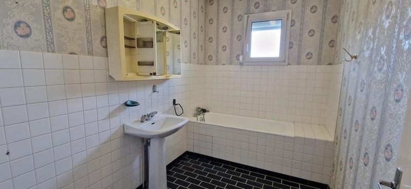 Pavillon - 130 m² - 5 pièces