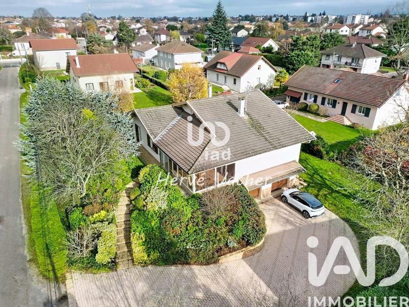 Maison - 127 m² - 5 pièces