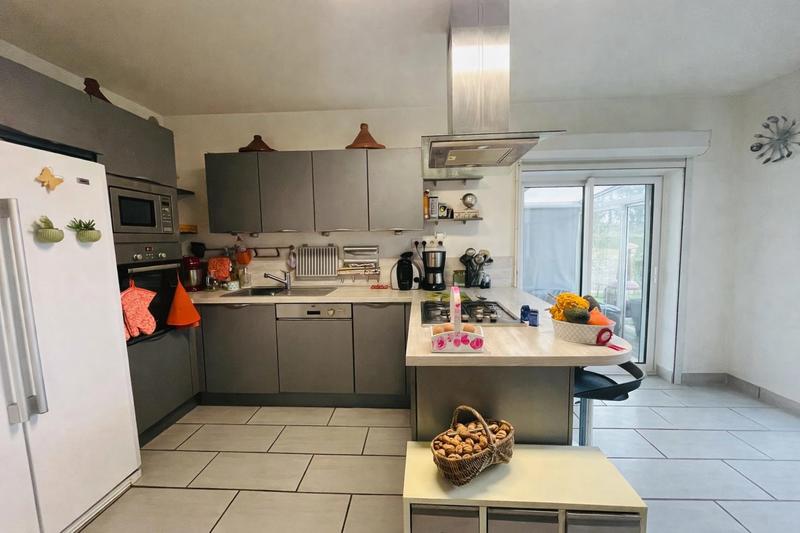 Maison - 103 m² - 6 pièces