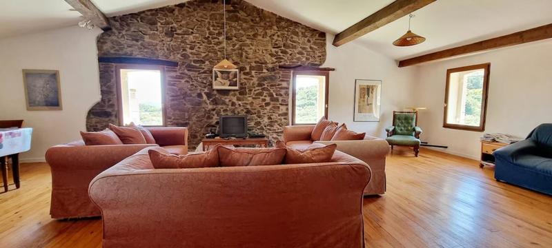 Mas - 302 m² - 12 pièces