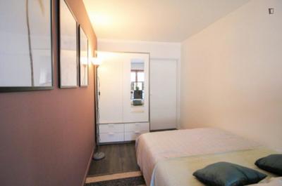 Chambre - 10 m² - 5 pièces