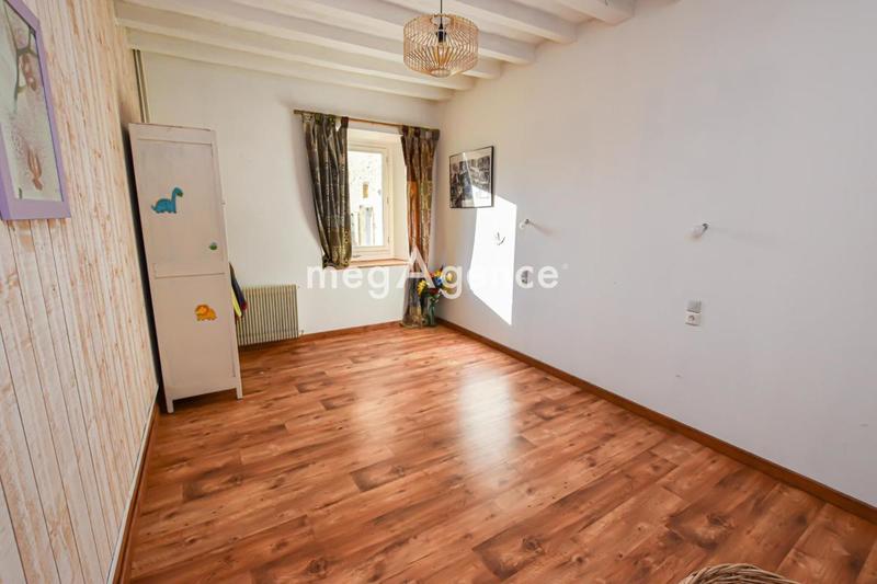 Maison - 268 m² - 7 pièces