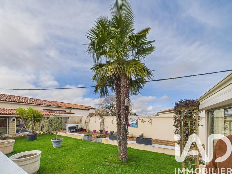 Maison - 104 m² - 5 pièces